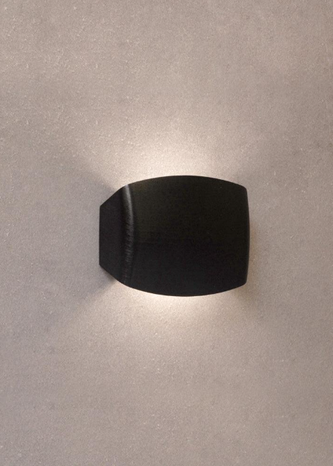ABRAM 150 UP/DOWN BLACK LED