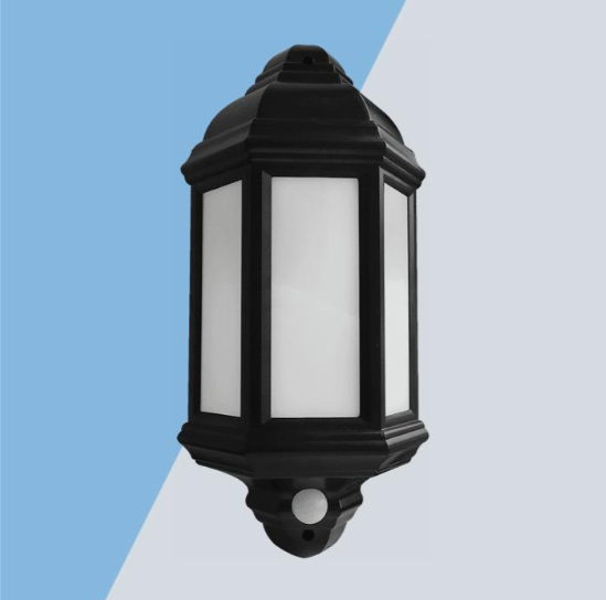 Eterna LED 7W  black half lantern c/w PIR