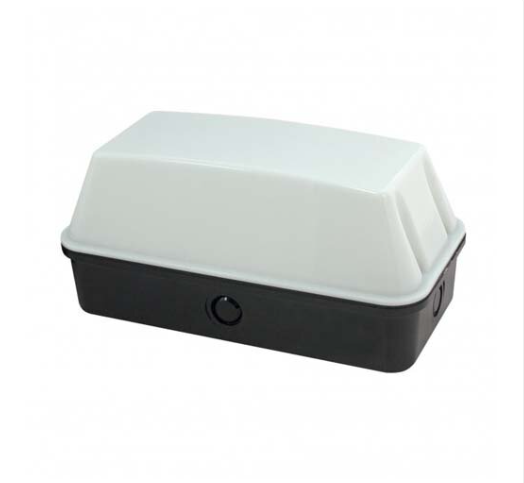 Evolec 8W LED Rectangular Bulkhead Black