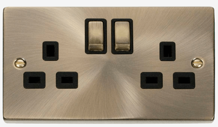 Deco 2g 13A DP Ingot Switched Socket AB